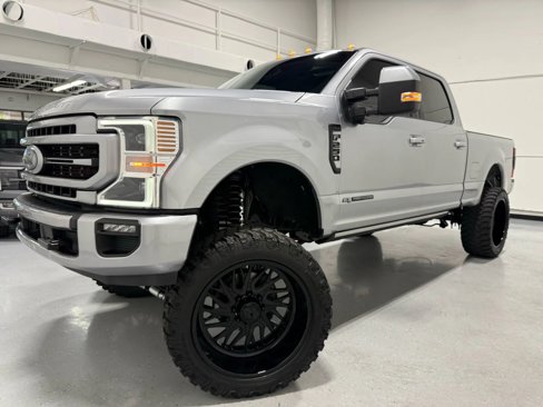 Used 2022 Ford F250 Lariat w/ Lariat Ultimate Package image 2