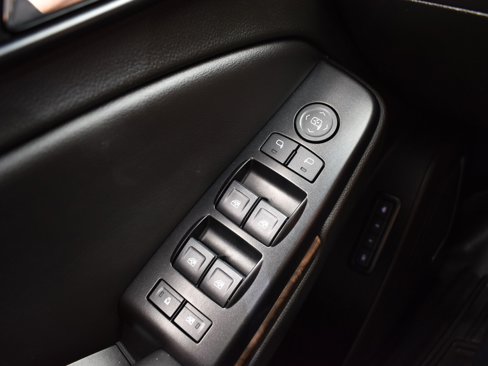 Used 2019 Chevrolet Tahoe LT image 24