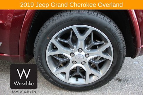 Used 2019 Jeep Grand Cherokee Overland image 13