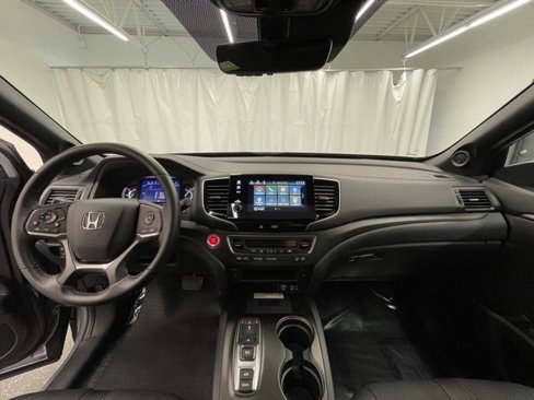 Used 2023 Honda Passport TrailSport image 13