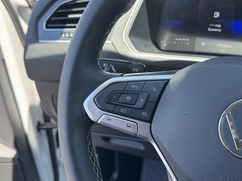 Certified 2024 Volkswagen Tiguan S image 20