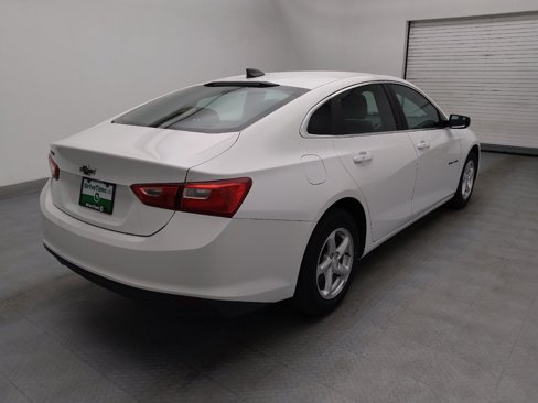 Used 2017 Chevrolet Malibu LS image 9