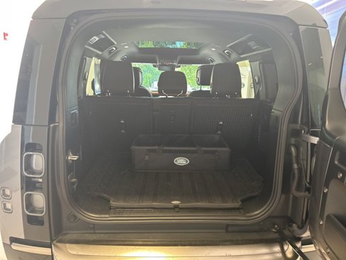 Used 2020 Land Rover Defender 110 X image 16