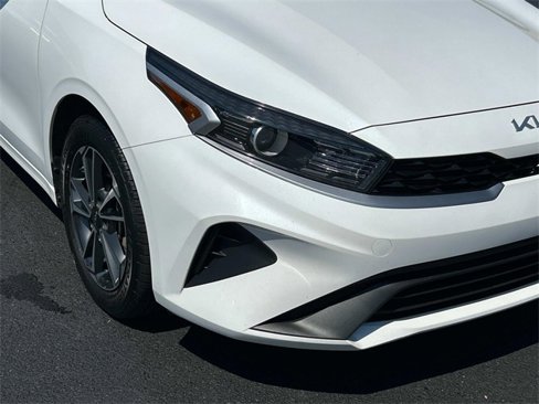 Used 2024 Kia Forte LXS w/ LXS Technology Package image 10