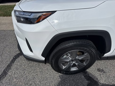 Used 2024 Toyota RAV4 LE image 3