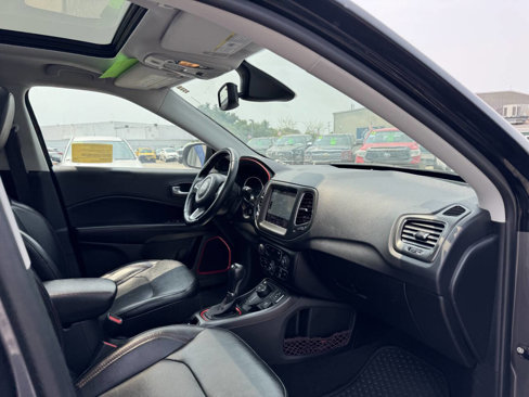 Used 2018 Jeep Compass Trailhawk w/ Leather Interior Group image 37