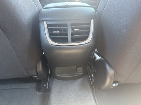 Used 2024 Chevrolet Malibu LT image 16