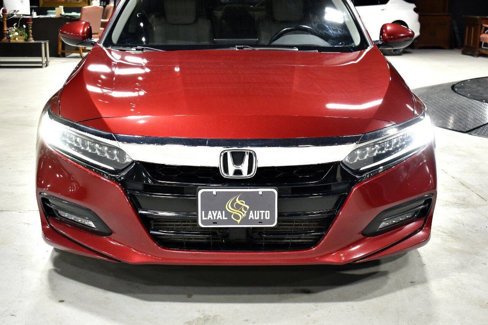 Used 2018 Honda Accord Touring image 8