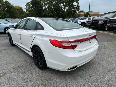 Used 2013 Hyundai Azera w/ Technology Pkg image 7