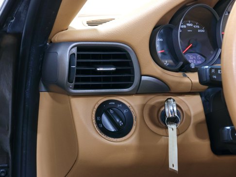 Used 2008 Porsche 911 Cabriolet image 59