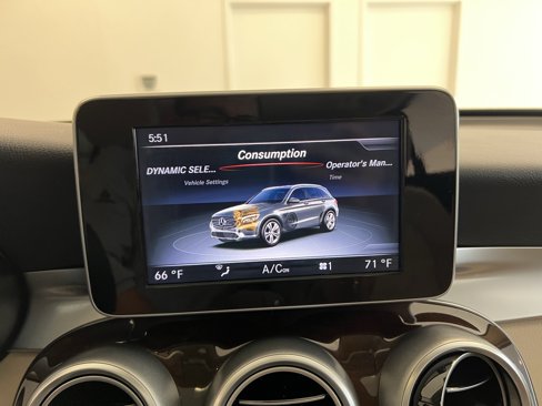 Used 2017 Mercedes-Benz GLC 300 4MATIC w/ Premium 1 Package image 19