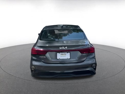 Used 2024 Kia Forte LXS image 12