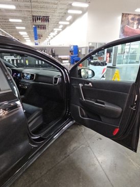 Used 2022 Kia Sportage Nightfall Edition image 38