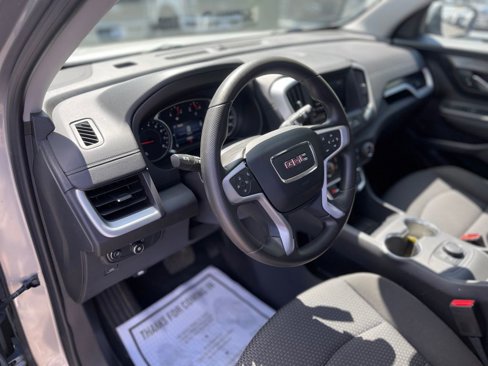 Used 2024 GMC Terrain SLE image 13