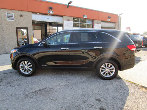 Used 2017 Kia Sorento AWD image 6