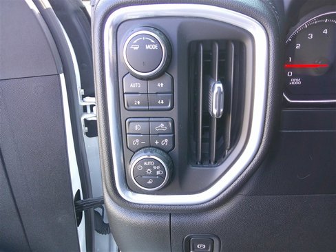 Used 2020 Chevrolet Silverado 2500 LT w/ All Star Edition image 11