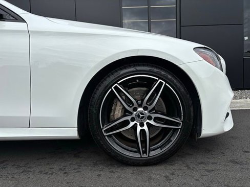 Used 2020 Mercedes-Benz E 350 4MATIC Sedan image 10