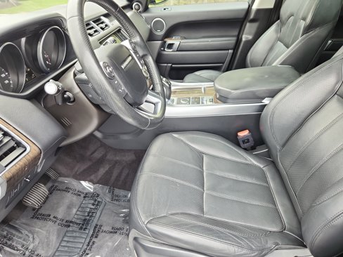 Used 2016 Land Rover Range Rover Sport HSE image 24