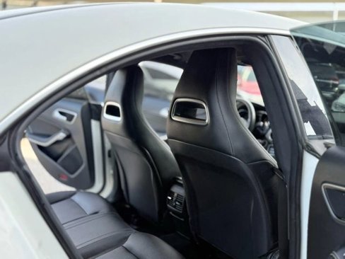 Used 2016 Mercedes-Benz CLA 250 image 31
