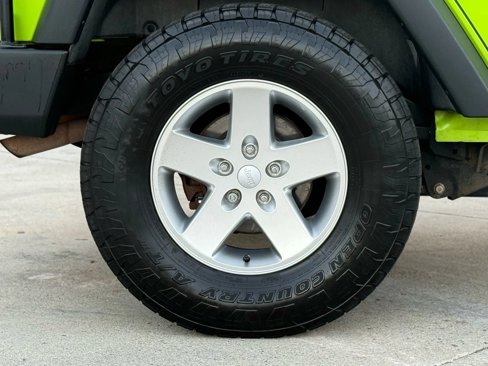 Used 2013 Jeep Wrangler Unlimited Sport image 28