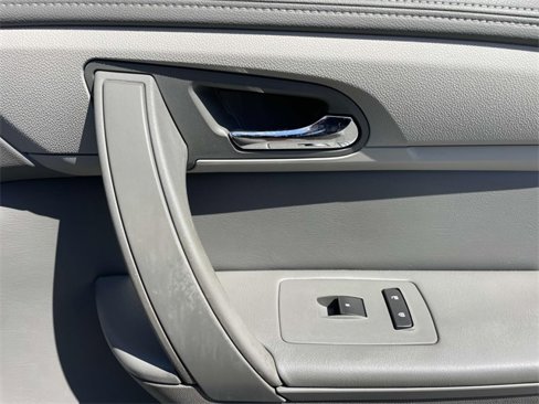 Used 2017 Chevrolet Traverse LS image 9