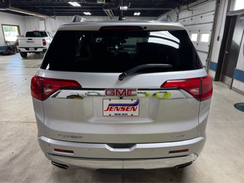Used 2019 GMC Acadia Denali w/ Technology Package image 5