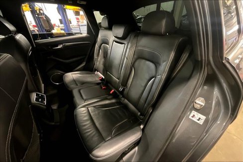 Used 2016 Audi SQ5 Premium Plus w/ Technology Package image 26