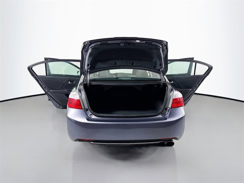 Used 2015 Honda Accord EX-L image 18