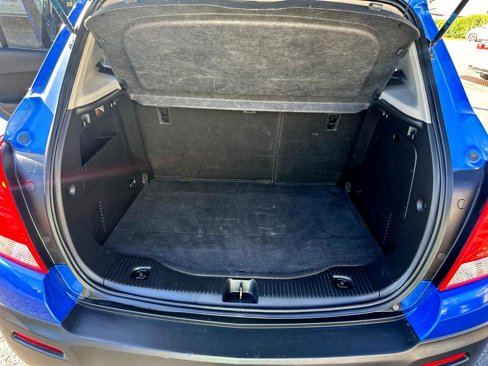 Used 2016 Chevrolet Trax LT w/ LT Sun and Sound Package image 27