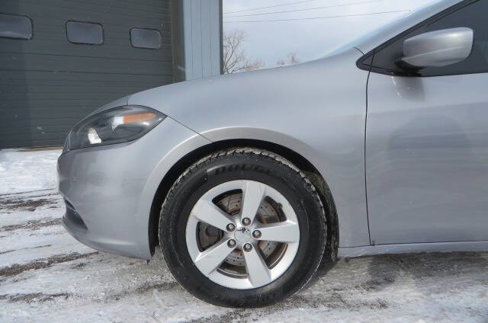 Used 2016 Dodge Dart SXT image 32