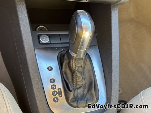 Used 2012 Volkswagen Jetta SEL image 34