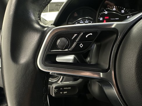 Used 2017 Porsche 718 Cayman image 18