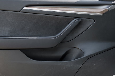 Used 2023 Tesla Model 3 Standard Range image 20