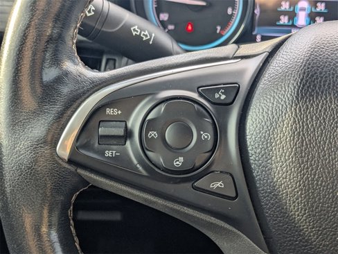 Used 2018 Buick Envision Essence image 25