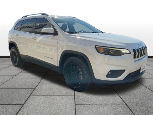 Used 2019 Jeep Cherokee Latitude Plus w/ Comfort/Convenience Group image 7