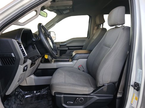 Used 2015 Ford F150 XLT w/ Equipment Group 302A Luxury image 9