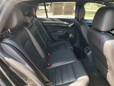 Used 2019 Volkswagen GTI SE w/ SE Experience Package image 33