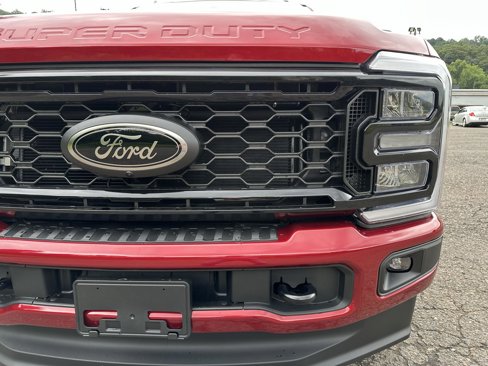 New 2025 Ford F350 XLT w/ Black Appearance Package image 10