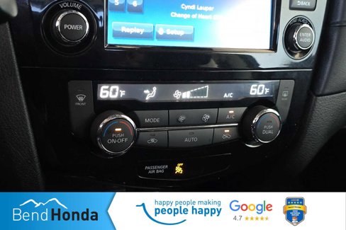 Used 2017 Nissan Rogue SV image 23