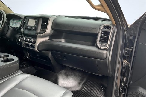 Used 2020 RAM 2500 Tradesman w/ Chrome Appearance Group image 17