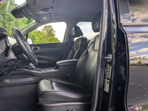Used 2021 Kia Sorento EX w/ EX AWD X-Line Package image 13