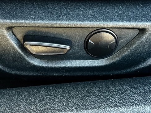 Used 2023 Ford Mustang Premium image 22