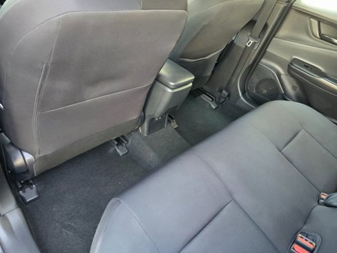 Used 2023 Toyota Prius LE image 31