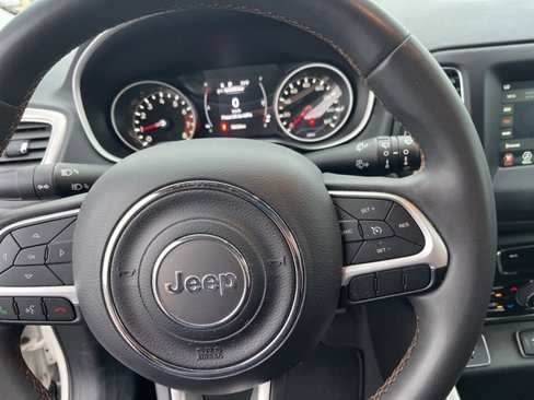 Used 2021 Jeep Compass Latitude image 20