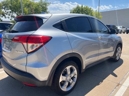 Used 2020 Honda HR-V LX image 4