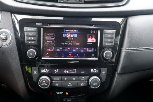 Used 2018 Nissan Rogue SL image 73