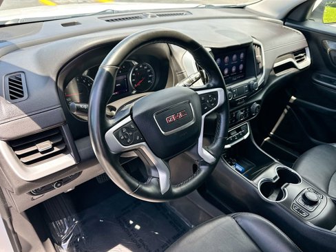 Certified 2023 GMC Terrain SLT image 10