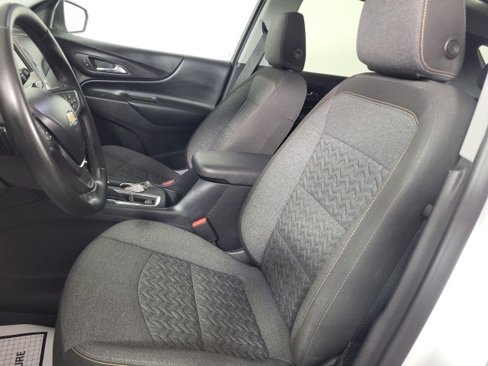Used 2024 Chevrolet Equinox LT image 17