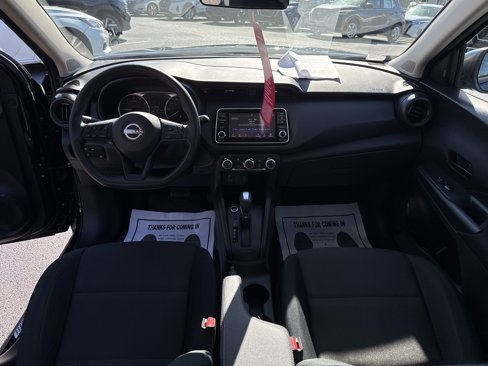Used 2024 Nissan Kicks S image 14
