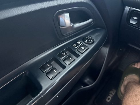 Used 2017 Kia Rio LX w/ Power Package image 9